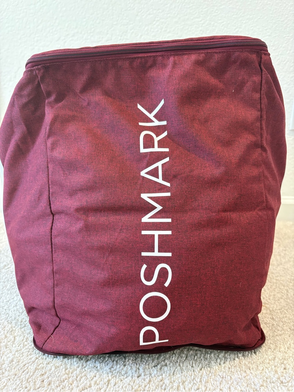 Poshmark bundle of duffle bags